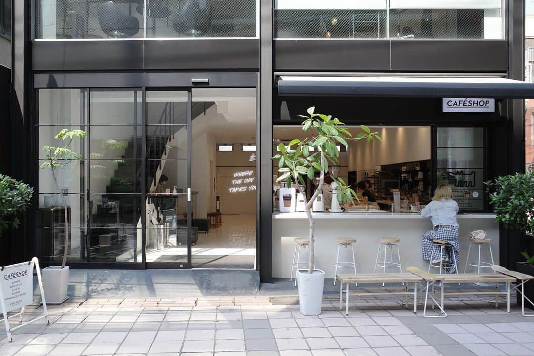 石井輝明のグルメインスタ