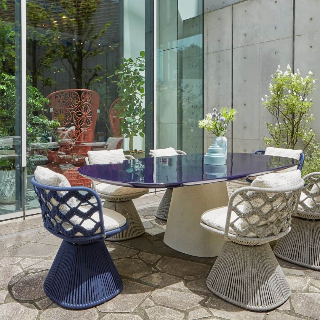 B&B Italiaのインスタグラム：「B&B Italia 2023 Outdoor Collection debuts at B&B Italia Tokyo Store.  Save the date. July 7 - August 6 1, 3F Aoyama OM-SQUARE, 2-5-8 Kita-Aoyama, Tokyo  @beb_italia_japan   #bebitalia #design #OutdoorCollection #Tokyo」