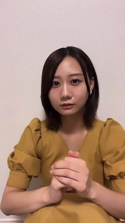 古畑奈和のインスタグラム：「雑談。  LIVE、うちわOKにします🙆🏻‍♀️🤍 皆んなが愛情込めて作ってくれた の見るのやっぱり好きだし！  周りの方の迷惑にならないよう サイズ感や持つ位置など 気をつけてね！  8/26待っています🤫🤍」