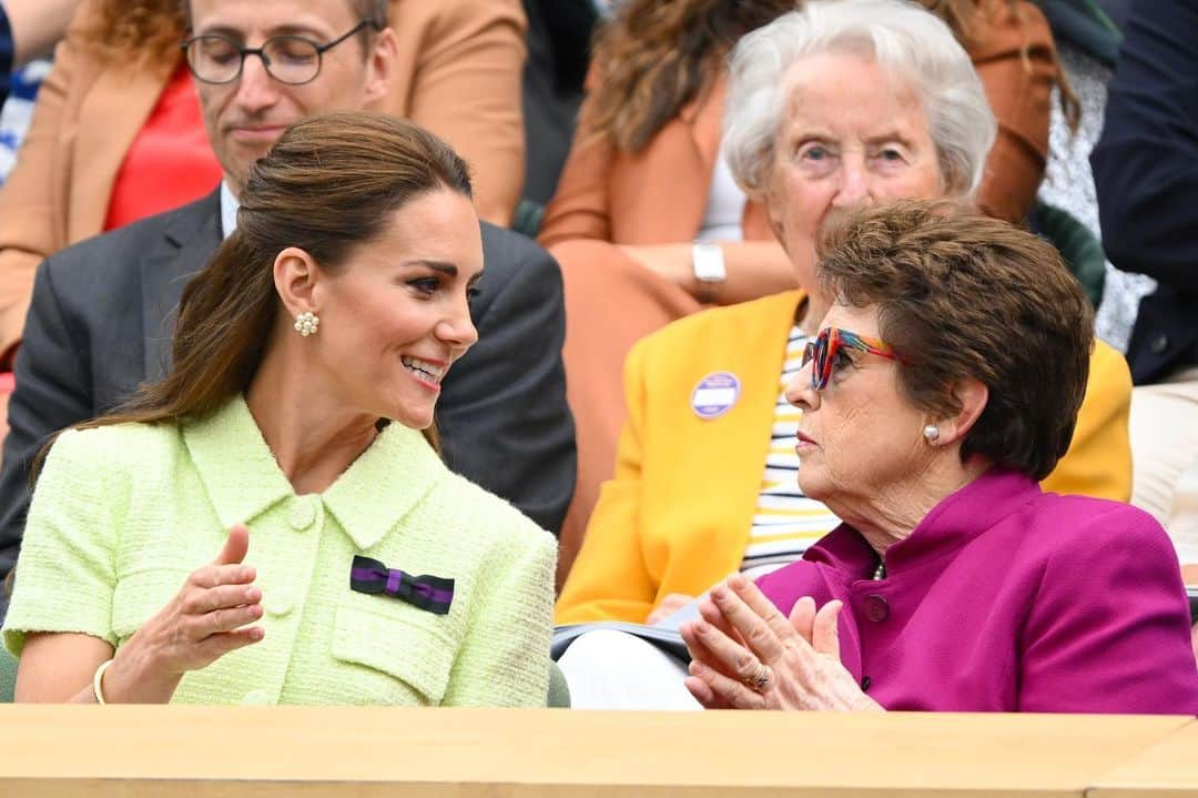 WTA（女子テニス協会）さんのインスタグラム写真 - (WTA（女子テニス協会）Instagram)「Star spotting at SW19 🤩  #Wimbledon」7月15日 23時21分 - wta