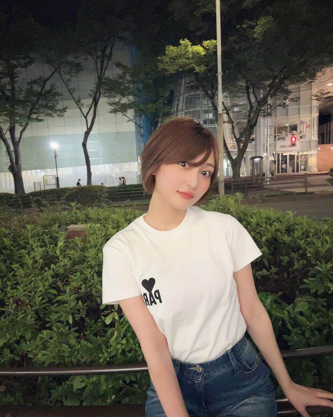 志田愛佳さんのインスタグラム写真 - (志田愛佳Instagram)「@amiparis のTシャツお気に入り🤍」7月15日 23時27分 - manaka.shida.98