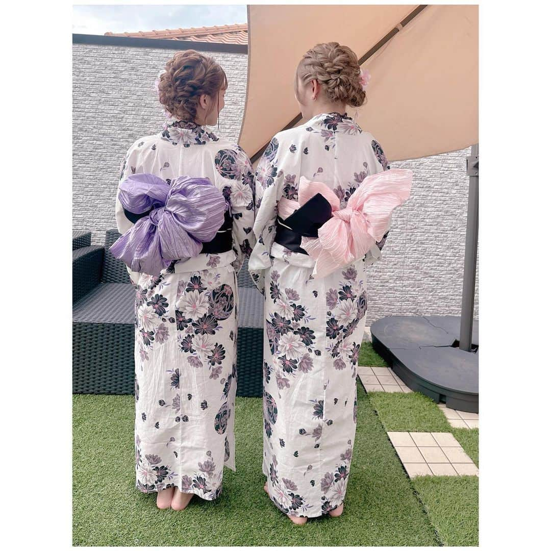 辻希美さんのインスタグラム写真 - (辻希美Instagram)「母娘。でお揃いの浴衣👘 🩷💜🩷💜🩷💜🩷💜」7月16日 0時15分 - tsujinozomi_official