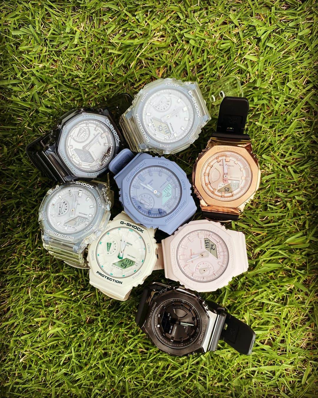 小祝さくらのインスタグラム：「何色を付けるか選ぶのが毎朝の楽しみです🤔🩵 #gshock」