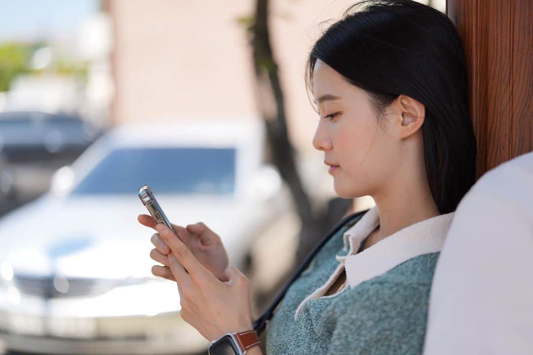 ナム・ボラのインスタグラム：「좋은 사람들과 맛있는 음식 먹고 열심히 일하고🥰오늘도 행복했다.」
