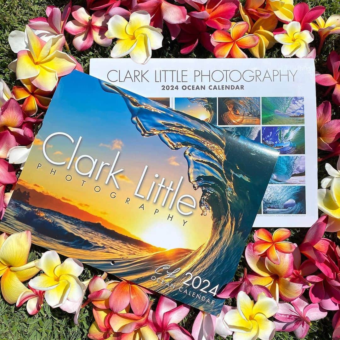 クラーク・リトルのインスタグラム：「Just released – 2024 Clark Little Ocean Calendar. Available at ClarkLittle.com (link in bio) and Clark Little Gallery Haleiwa. 13 images of waves, beaches and ocean life from North Shore, Oahu. New this year – more space on the date pages for writing. 🤙🏼」
