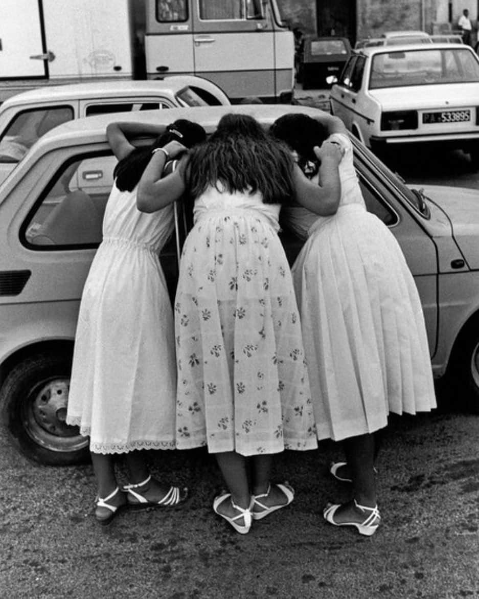 Meganのインスタグラム：「Ferdinando Scianna, Portricello, Sicily  1981 ❤️」