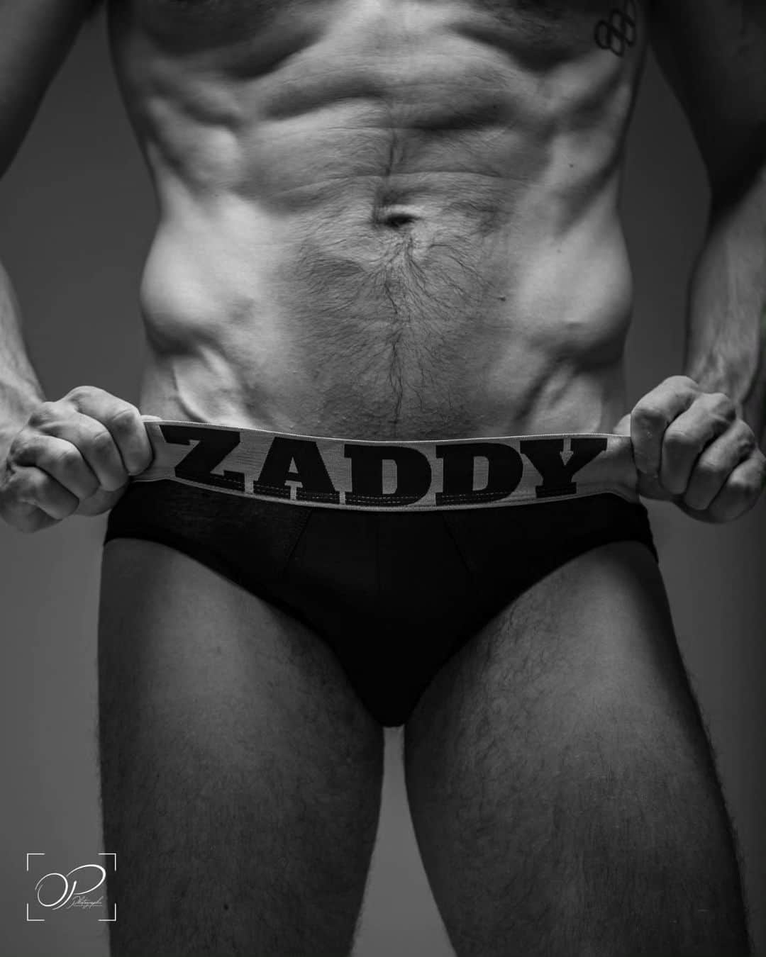 エリック・ラドフォードさんのインスタグラム写真 - (エリック・ラドフォードInstagram)「#menmodel #olympicsskater #olympicsmen #masculinity #menunderwear #menunderwearmodel #zaddyunderwear #teamcanada #abs #figureskater #menphotography #menmodeling #menstyle #menfashion #menunderwearfashion」7月16日 3時44分 - ericradford85