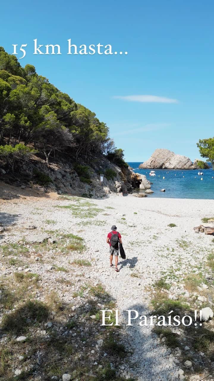 ゴルカ・イライソス・モレノのインスタグラム：「15 kilómetros hasta…  El Paraíso!! En cada paseo por la naturaleza, uno recibe mucho más de lo Ile está buscando. #senderismo #costabrava」