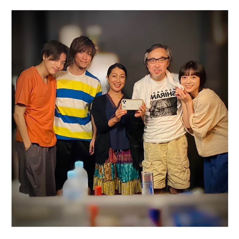 竹内夢のインスタグラム：「.  舞台「チノハテ」  全公演終了！！！ 劇場に来てくださった皆さん、 ありがとうございました！！！  .  #チノハテ」