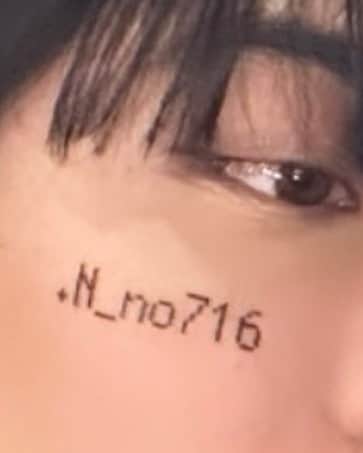 のインスタグラム：「20歳。」