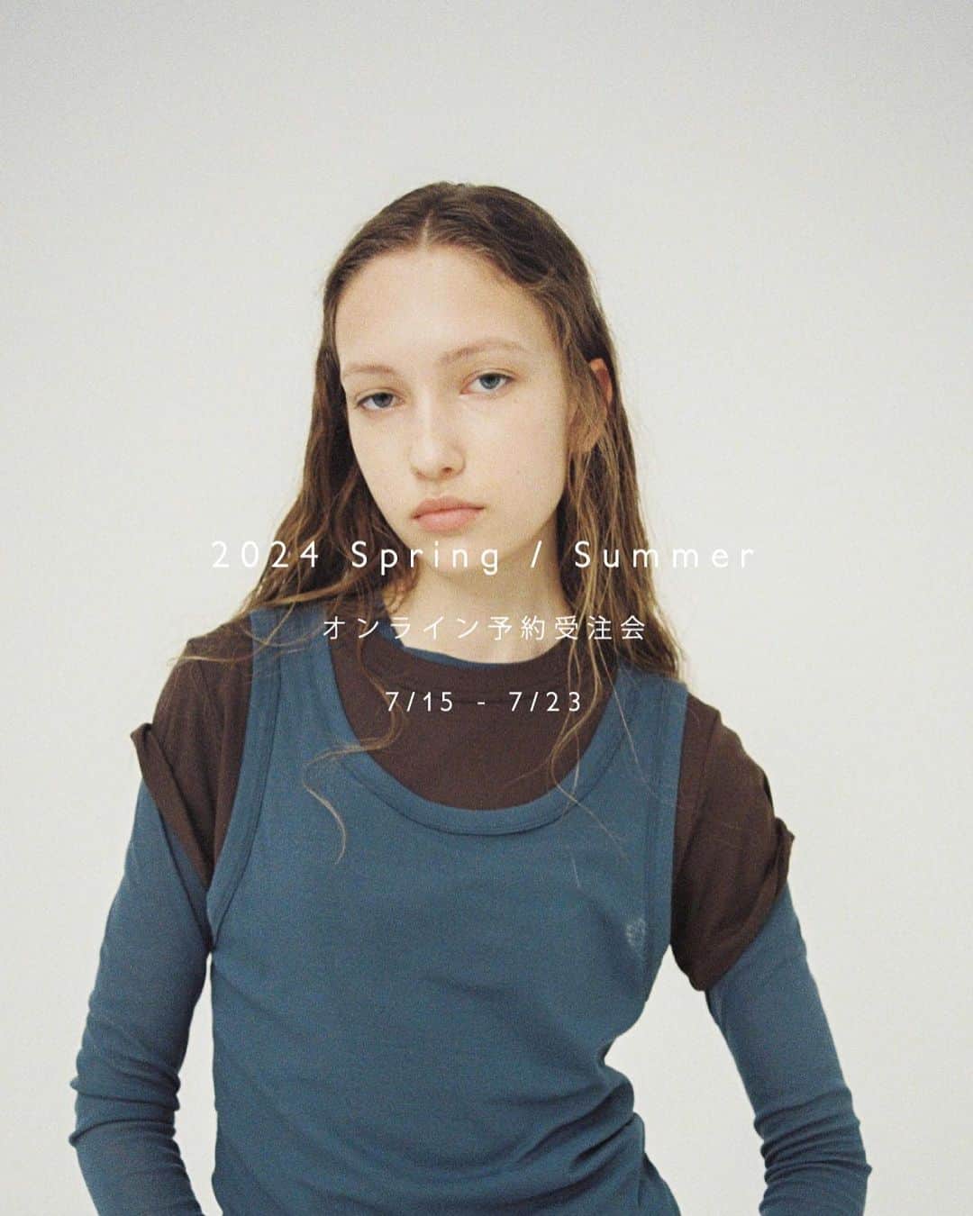 のインスタグラム：「【2024 Spring / Summer オンライン受注会】  フルコレクションをご覧いただき、お好きなカラーとサイズをご予約いただくことができる貴重な機会となっております。 また、先行受注会の特典として期間中は全て10%オフにてご予約いただくことができます。   【開催期間】  7/15(土) - 7/23(日)   【ご予約方法】  1. プロフィール欄の先行予約受注会のリンクをクリック  2. 利用規約・プライバシーポリシーをクリック 3. 電話番号を入力し、SMSに認証コードを送信する 4. 認証コードにてサイトにログインする 5. 招待コード：「22088717」を入力 6. カートボタンよりご購入手続き  ※注文完了メールを開くと注文完了となります   【注意事項】  ・本受注会は予約注文となり、お支払いは商品到着時となります  ・商品はクロネコヤマト代引きで発送いたします （受取時にクレジットカード支払い可）  ・商品のお届けは、2024年3月～4月となります。  ・受注生産につき、ご注文後のキャンセル、サイズ・カラー変更、返品交換は承れませんので予めご了承ください。  ・生産の都合上、ご予約いただきました商品をご用意できない場合がございますので予めご了承ください。」
