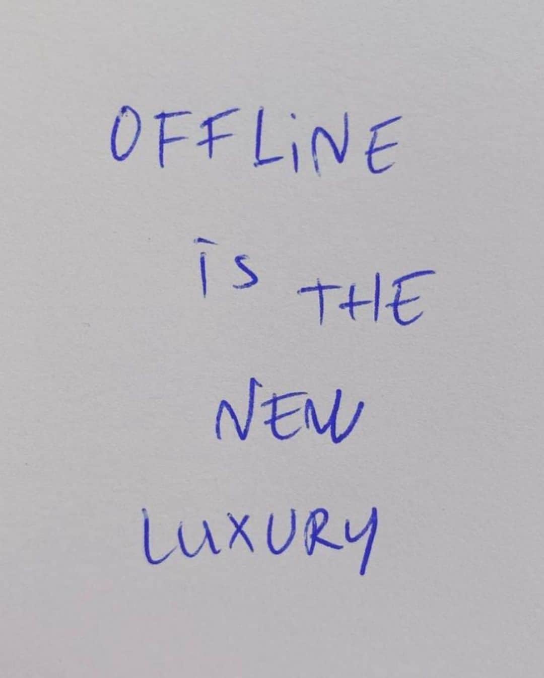 ナスティア・リューキンさんのインスタグラム写真 - (ナスティア・リューキンInstagram)「offline is the new luxury 💎」7月16日 8時38分 - nastialiukin