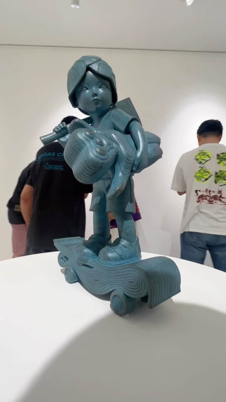 ジェームス・ジーンのインスタグラム：「Trespassers is live! My collaboration with @haroshi Opens today July 16 11:00-21:00 at @2gpopupstudio in Shibuya PARCO @avant.arte @avantarteinsiders @2gtokyo」