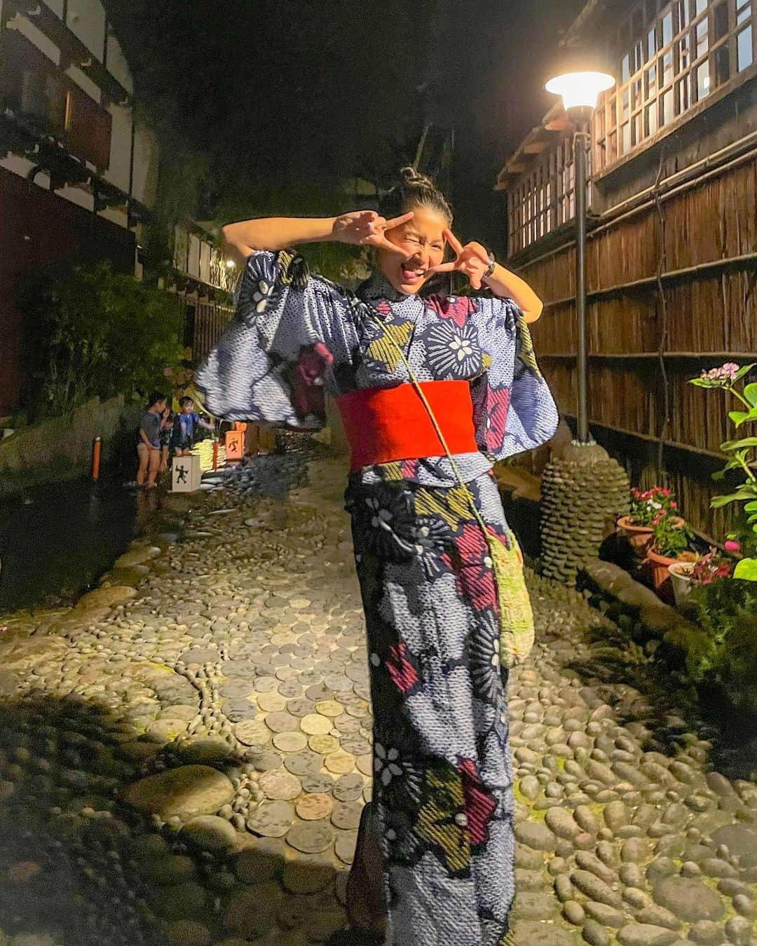 清水香澄さんのインスタグラム写真 - (清水香澄Instagram)「. 郡上踊り発祥祭2023  今年は白鳥踊りもたくさん行きたい😎  #郡上踊り #白鳥踊り」7月16日 8時53分 - kasumin_0107