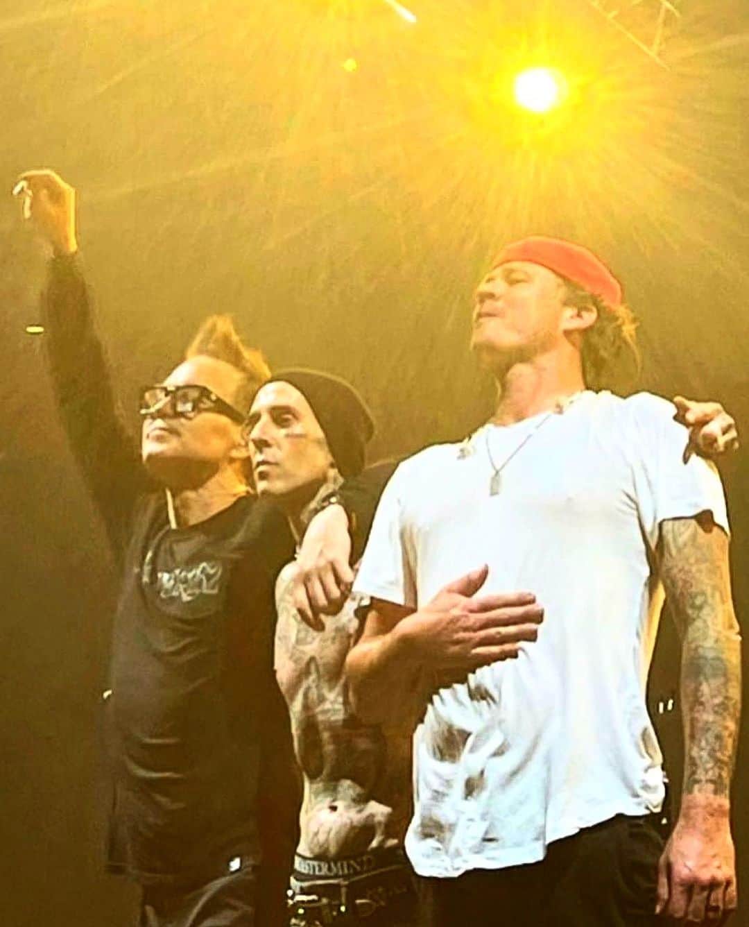 トム・デロングのインスタグラム：「@blink182」