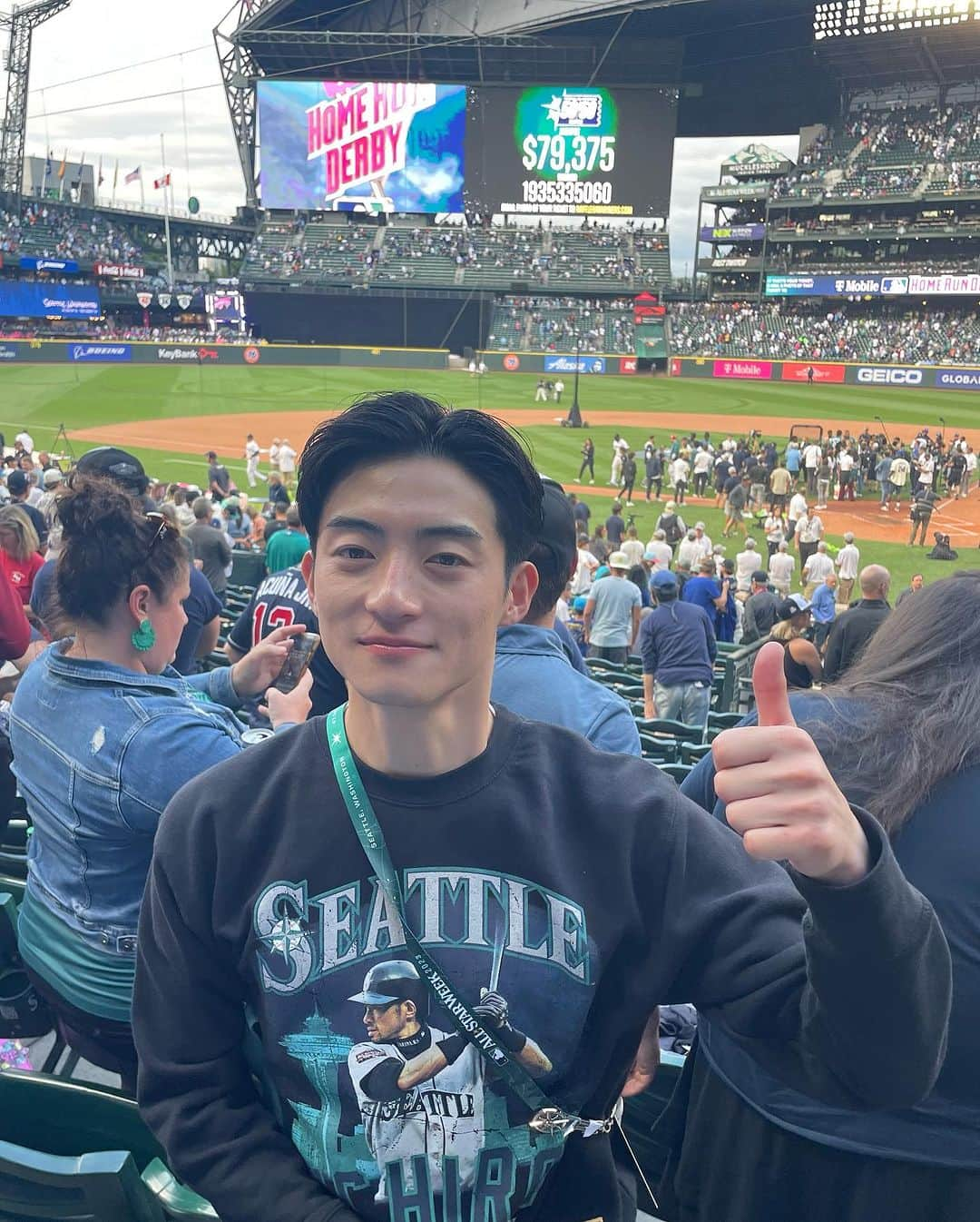 修一朗のインスタグラム：「MLB ALL STAR WEEK2023⚾️取材した! シアトルは7月もすごく寒かった。」