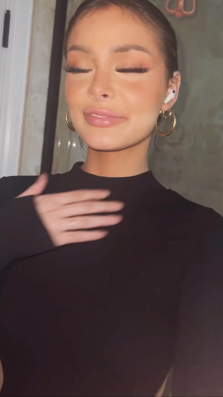 Brighton Sharbinoのインスタグラム：「from the drafts」