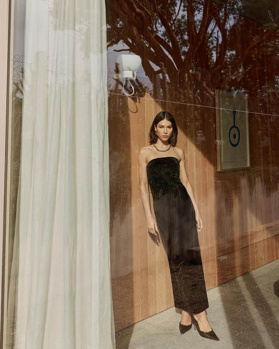 KOOKAI のインスタグラム：「Introducing New Mood. Shop the Fleur Strapless Dress in boutiques and online now #kookai」