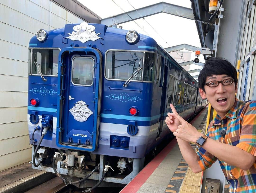 吉川正洋さんのインスタグラム写真 - (吉川正洋Instagram)「JR西日本・山陰の陣、発車日時をお知らせいたします。「やくも」や「あめつち」「DD51」「WEST EXPRESS 銀河」も登場！どうぞお楽しみに！  『鉄オタ選手権〜JR西日本・山陰の陣〜』  7月21日（金） 午後9:30 〜 午後10:30 NHK BSプレミアム  #鉄オタ選手権」7月16日 10時43分 - dhyoshikawa