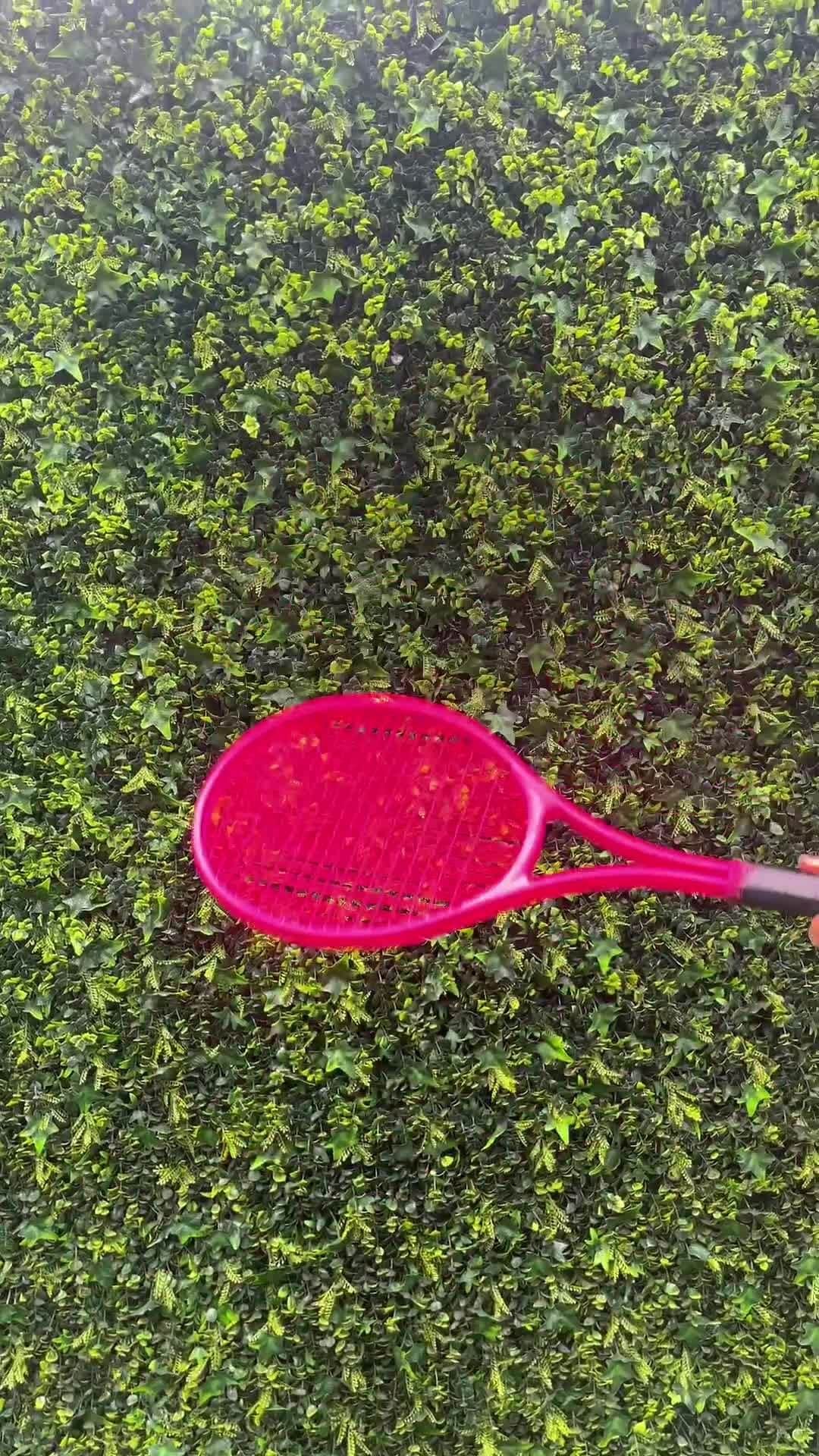 アクセサライズのインスタグラム：「When the social media team are left unsupervised for the afternoon... 🎾」