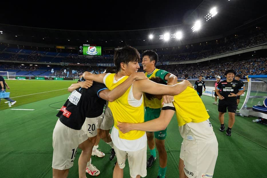 脇坂泰斗さんのインスタグラム写真 - (脇坂泰斗Instagram)「マリノス戦  全員で掴んだ勝利💪 そして3連戦3連勝！ 最高の後押しありがとうございました😊  だけどもっともっと良くなると思うし、良くしないといけないと思う。全員で質をで高めていきます！  そして今日はファン感 一緒に楽しみましょう🐬  #川崎フロンターレ #frontale #puma」7月16日 11時25分 - yasuto_wakizaka