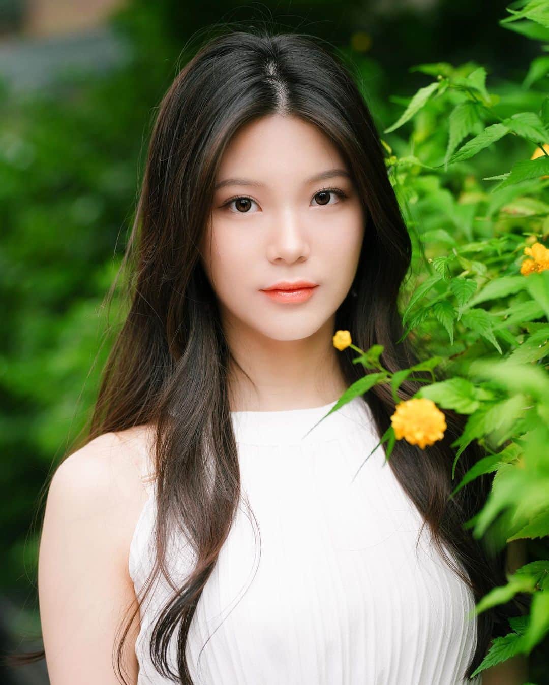 Taeyong Leeさんのインスタグラム写真 - (Taeyong LeeInstagram)「모델 은서  I am a photographer not a model.  This photo is taken by me.   #인물사진 #모델 #레이싱모델 #캐논이미지스토밍 #소니이미지갤러리 #model #koreamodel #portrait #prettygirls #potraitphotography #ポートレート #モデル撮影会 #활달소심」7月16日 11時39分 - ty76_lee