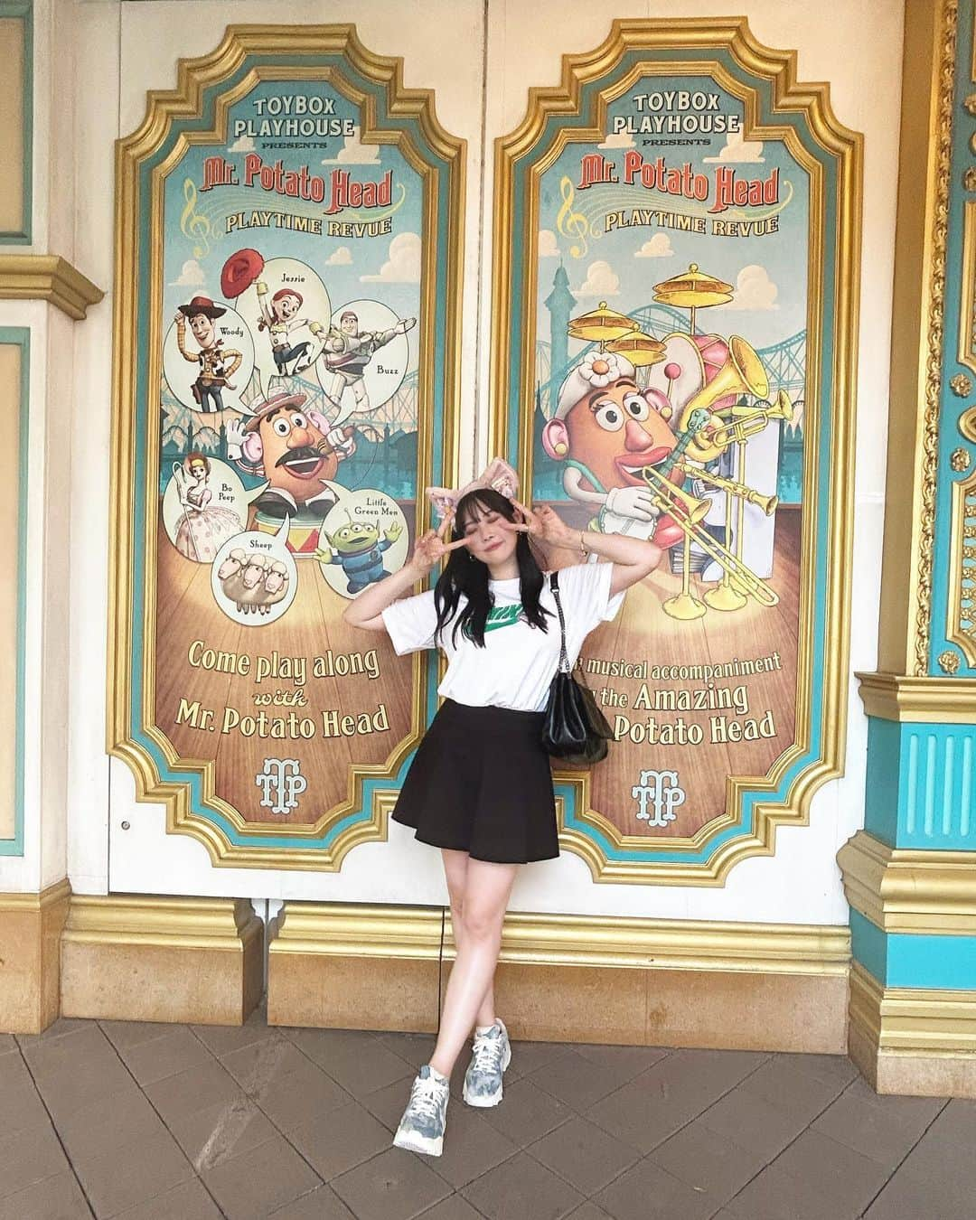 篠見星奈さんのインスタグラム写真 - (篠見星奈Instagram)「. 🤭😌🎶  #tokyodisneysea #disney #linabell #ディズニーシー #ディズニーコーデ #グラビア #篠見星奈」7月16日 13時13分 - shinomi_seina