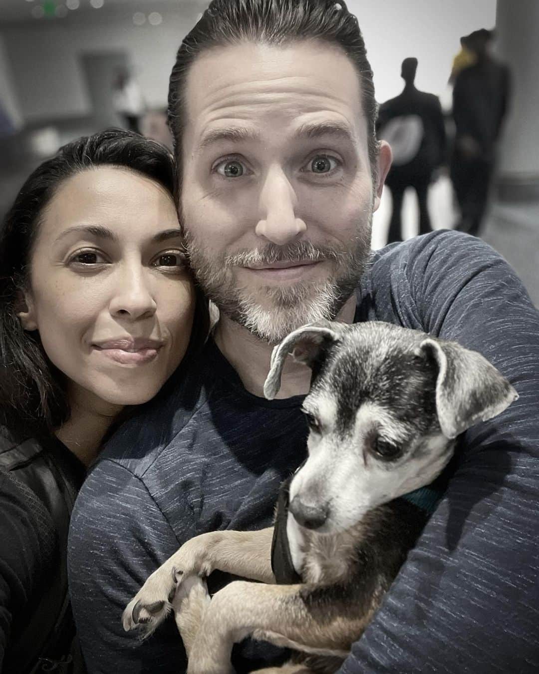 ジョシュア・デイビット・エバンスのインスタグラム：「Right now Shadow is slowly exploring his new home with a skeptical look on his face… and honestly, simply hearing his little pitter pattering from room to room is truly the final puzzle piece we had missing here. 🐾🐾🐾  He was such a champ during the whole flight and long drives to and from the airport!   The feeling right now is hard to describe 🫶🏻🥹🫶🏻  Thank you, Pamela, for being the best dog momma and partner ever.」