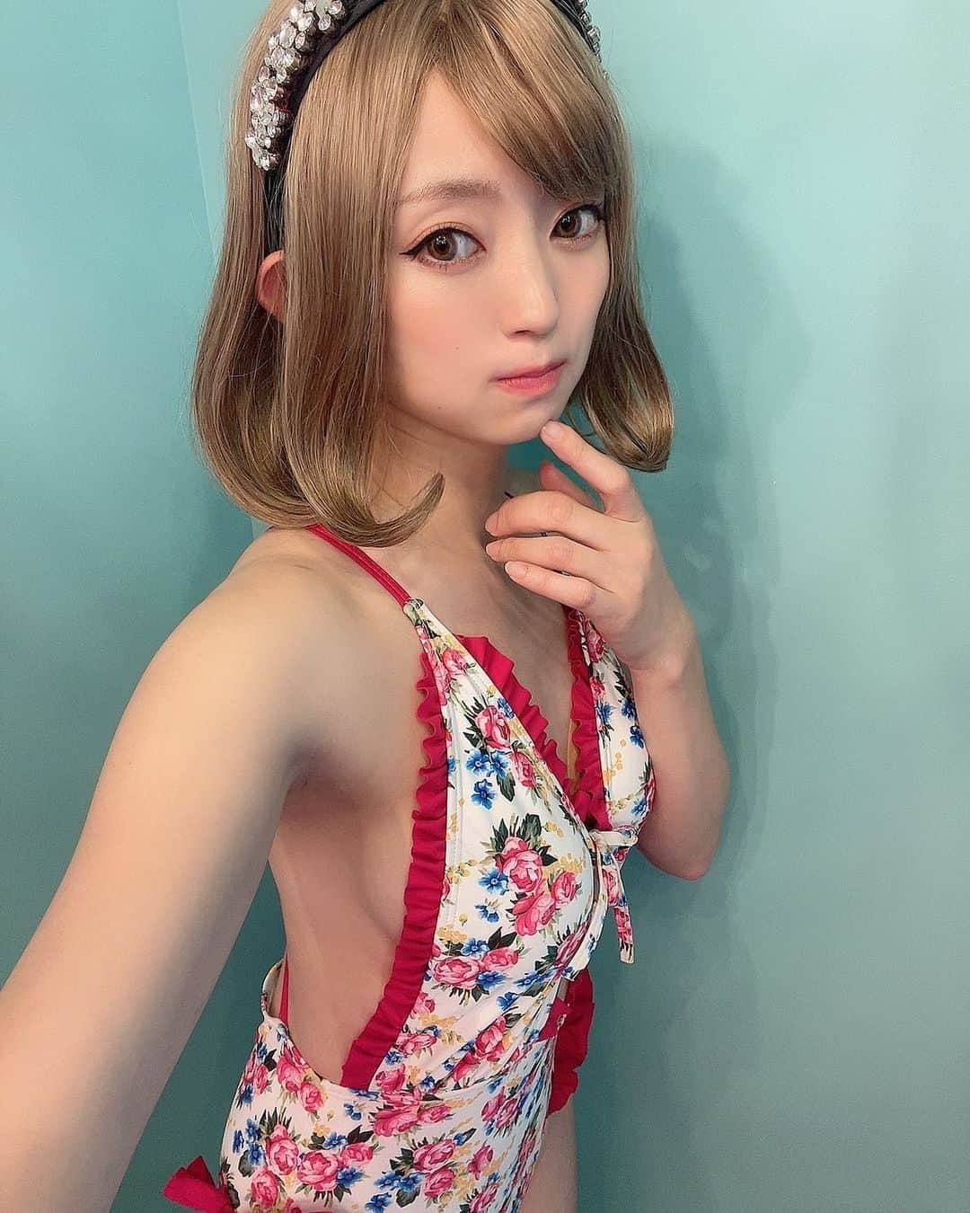 宮越愛恵のインスタグラム：「🤭🤭🤭」