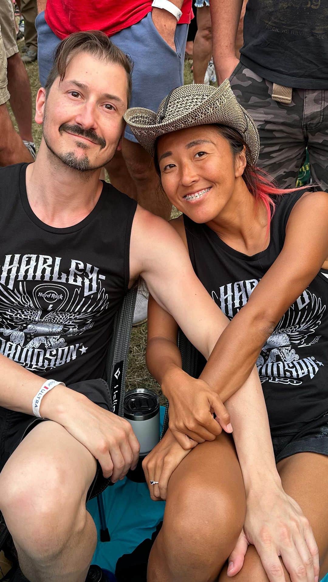 大儀見優季のインスタグラム：「Highlight of adventure in Milwaukee 🤟🏽🔥 #milwaukeemakers #milwaukee #joanjettandtheblackhearts #homecoming2023 #homecoming #harrydavidson #biker #GreenDay #FooFighters #milwaukeemuseum」