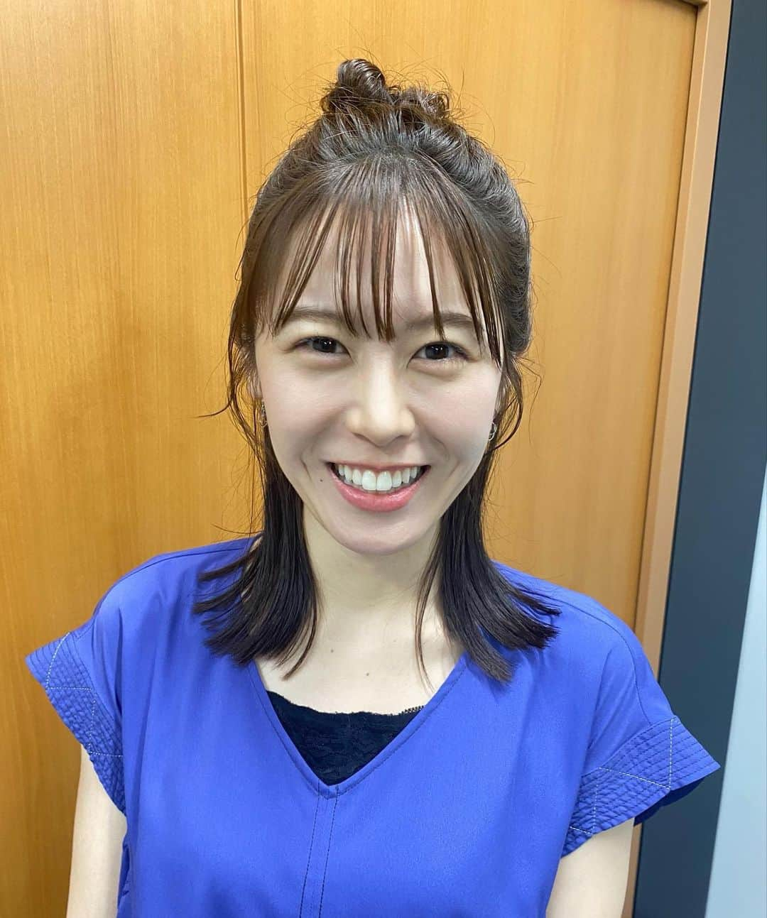 加藤愛さんのインスタグラム写真 - (加藤愛Instagram)「. #サンデードラゴンズ きょうのゲストは谷繁元信さん！！  ドラゴンズの捕手陣が谷繁さんに質問をぶつける 新コーナーをお送りしました😊👏🏻  ホームランNPB通算 65000号は誰でしょうクイズは 谷繁さんが「自分」と答えて大正解🙆🏻‍♀️ 1994.6.19私が生まれる前でした😳 横浜時代、 甲子園で打ったことまで覚えてらっしゃいましたよ✨  今日勝って3連勝できますように🐉 #サンドラ#中日ドラゴンズ #アナウンサー#若狭敬一#加藤愛」7月16日 16時46分 - kitkatoai