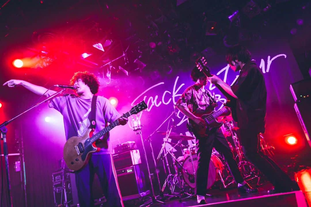 KANA-BOONさんのインスタグラム写真 - (KANA-BOONInstagram)「⁡ ⁡【KANA-BOON Jack in tour 2023】⁡ ⁡⁡ ⁡2023.07.01 広島 CLUB QUATTRO⁡ ⁡with ネクライトーキー⁡ ⁡⁡ ⁡photo by @satoshihata87 ⁡ ⁡⁡ ⁡⁡⁡ ⁡#ネクライトーキー ⁡#KANABOON ⁡ ⁡#KBジャックインツアー」7月16日 16時48分 - kanaboon_official_insta