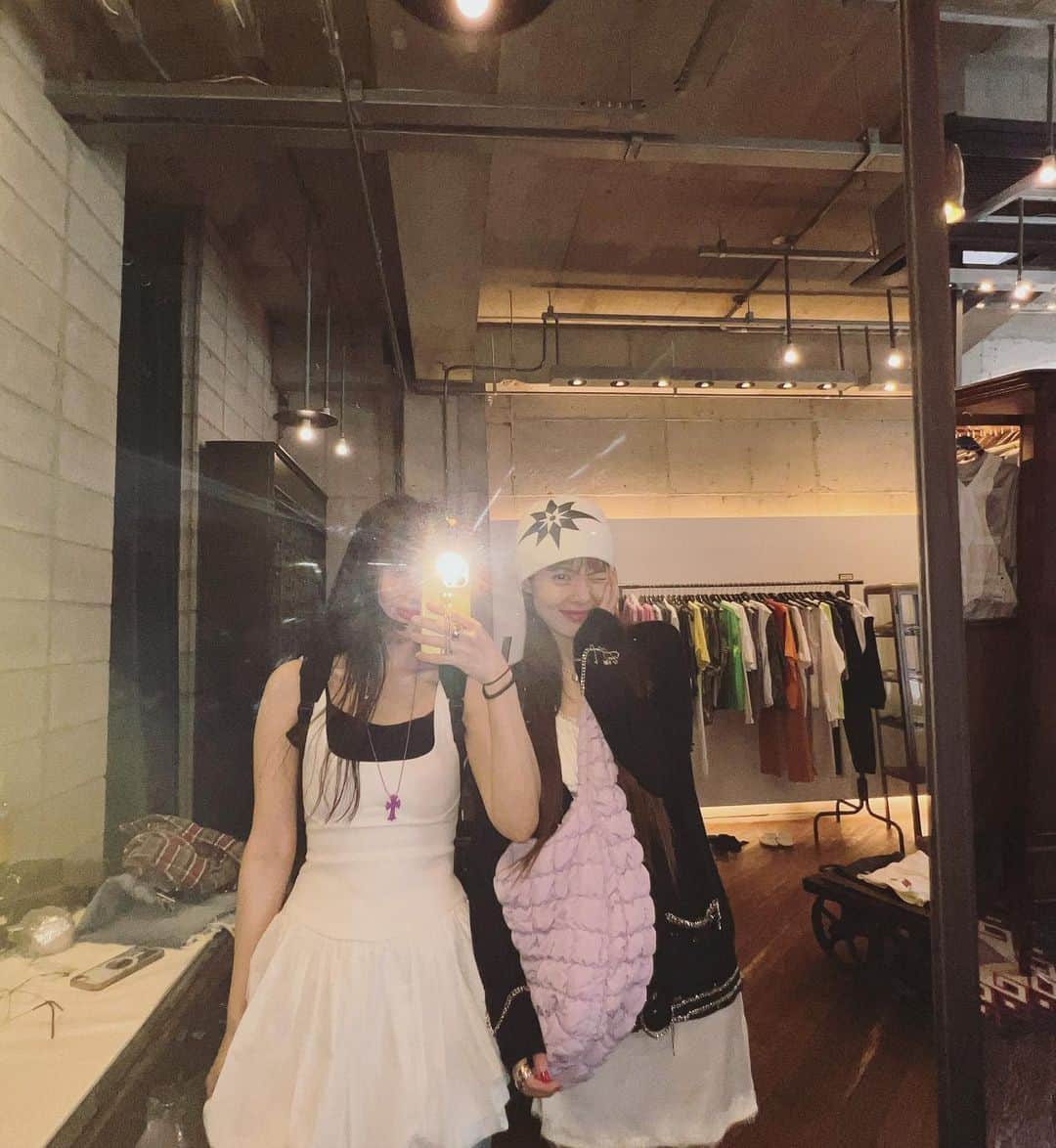 ヒョナ さんのインスタグラム写真 - (ヒョナ Instagram)「🤍🤍🤍🫠🎀」7月16日 17時11分 - hyunah_aa