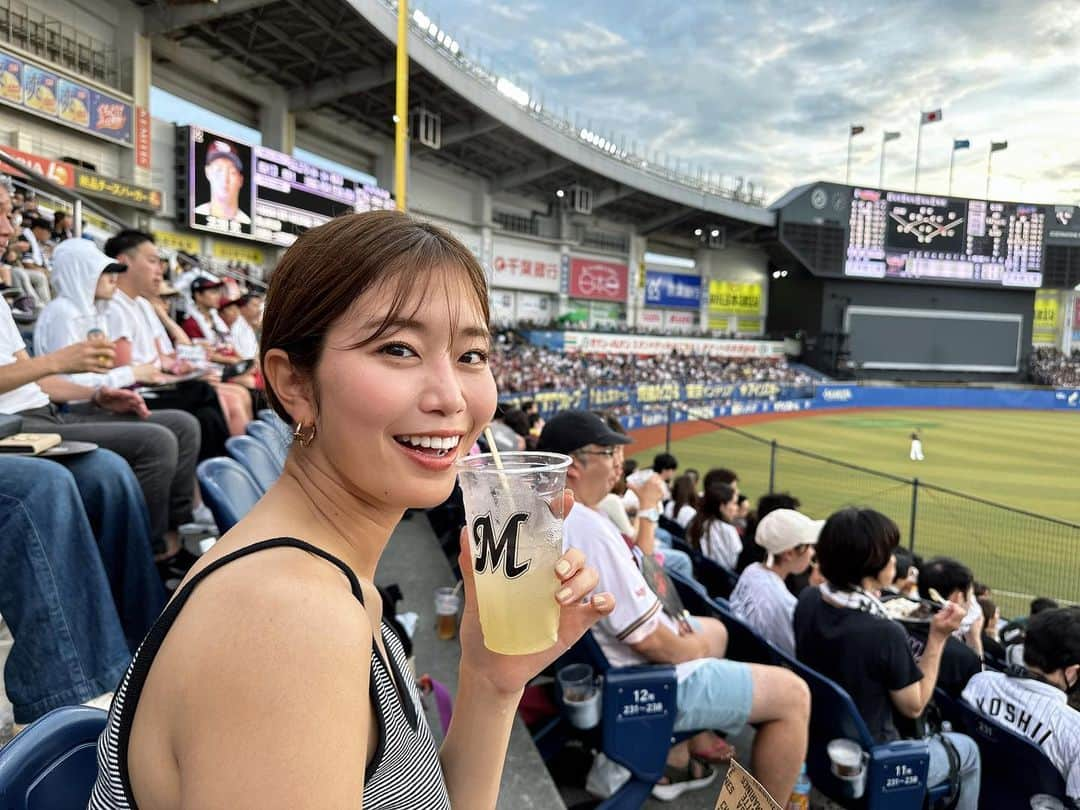 稲村亜美さんのインスタグラム写真 - (稲村亜美Instagram)「野球観戦⚾️ #ZOZOマリンスタジアム」7月16日 17時27分 - inamura_ami