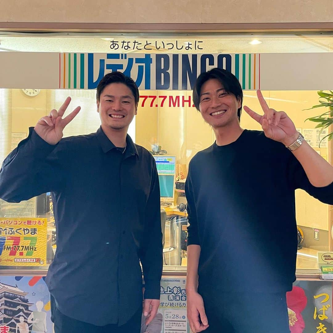 横山弘樹さんのインスタグラム写真 - (横山弘樹Instagram)「明日はトッティー(戸田隆矢)とアルパーク👻✨  みんな遊びにきてね！！！  REDFESのチケット買って一緒に写真撮ってお喋りしましょう😚✨  #戸田隆矢 #さいねい龍二 #坂上俊次 #REDFES  楽しそうなメンバー😂✨」7月16日 18時17分 - h_y.18