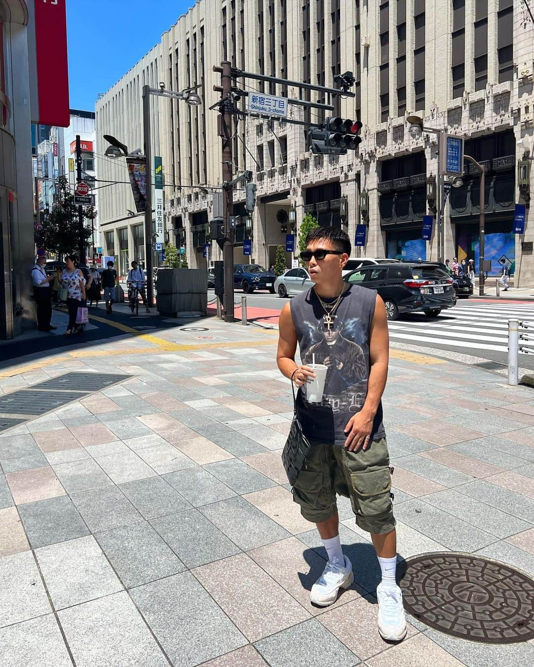 岩田翔吉のインスタグラム：「Three weeks left until my big game🥊🧨💥  #eazye #rafsimons #diet #workout #bodymake #goyard #outfits #ambush #lifestyle #dayoff #sunday #shopping #ootd #sunny #healthy」