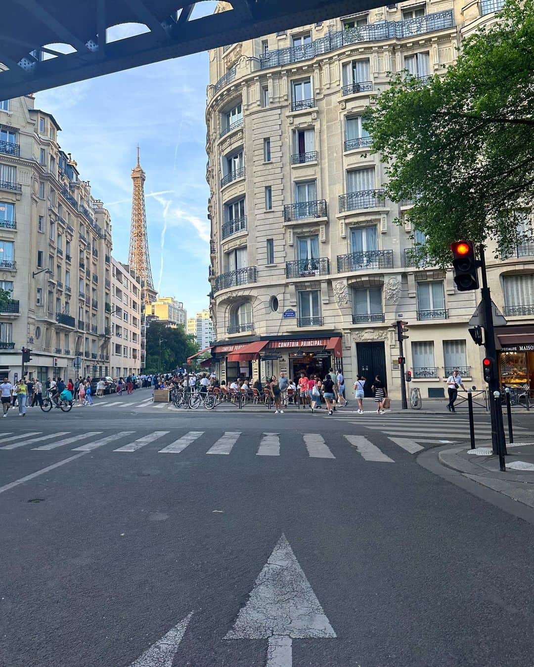 渡辺葉月さんのインスタグラム写真 - (渡辺葉月Instagram)「in Paris🇫🇷🤍  #france #paris #europe #フランス #パリ #ヨーロッパ #ヨーロッパ旅行 #エッフェル塔」7月16日 18時46分 - hazu.1123