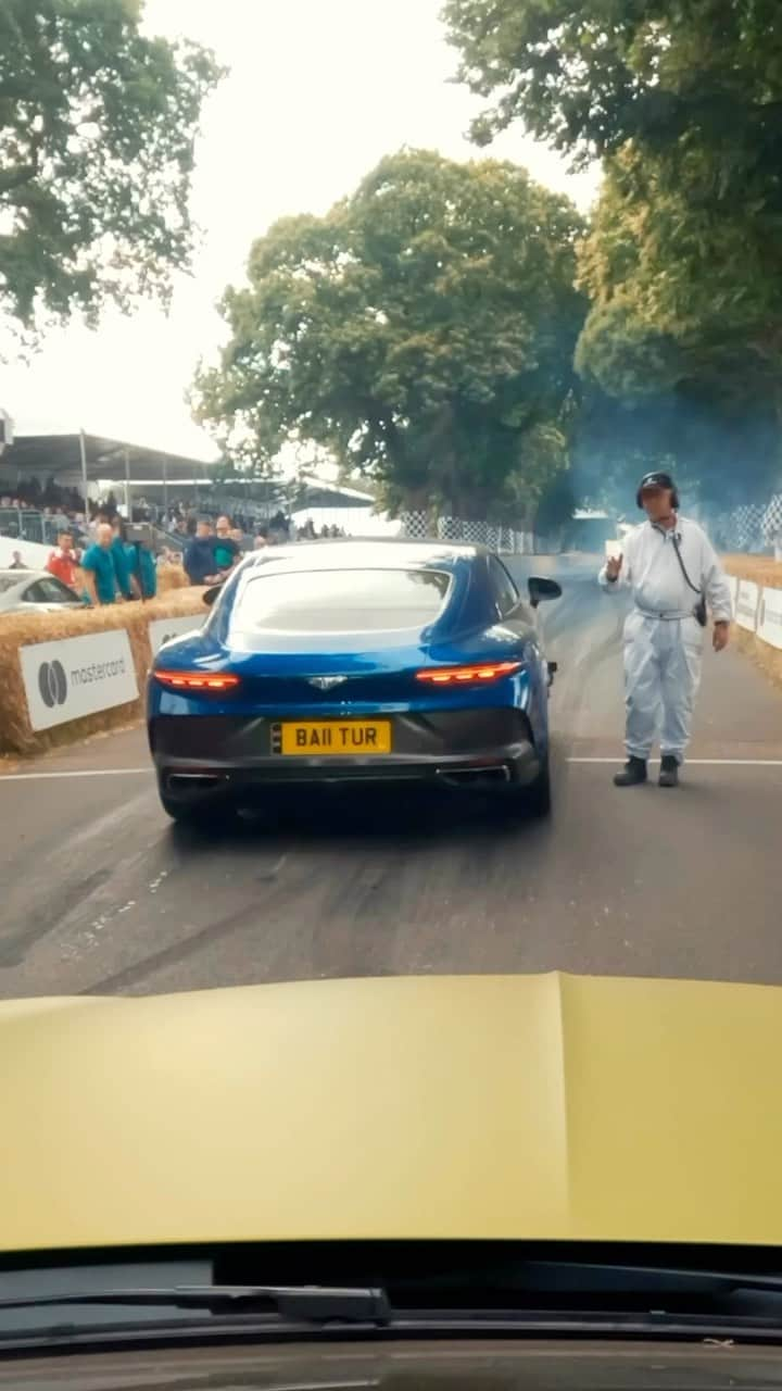 ベントレーのインスタグラム：「More than a Hillclimb.   6 Bentleys, including the Blower Car Zero, the #FlyingSpur Edition 12 and the #GTC Speed, all went to the top of the iconic @fosgoodwood hill with impressive pace.  Stay tuned to see the #Batur, the most powerful production Bentley ever, in the shootout this afternoon.」