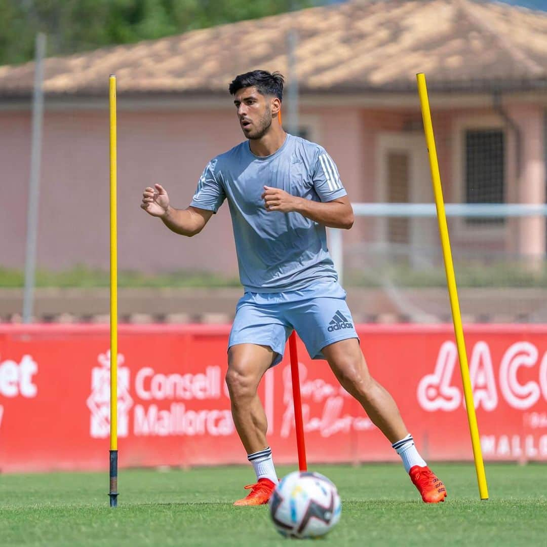 マルコ・アセンシオさんのインスタグラム写真 - (マルコ・アセンシオInstagram)「New season, New challenge ⚽️🔥⚔️」7月16日 19時53分 - marcoasensio10