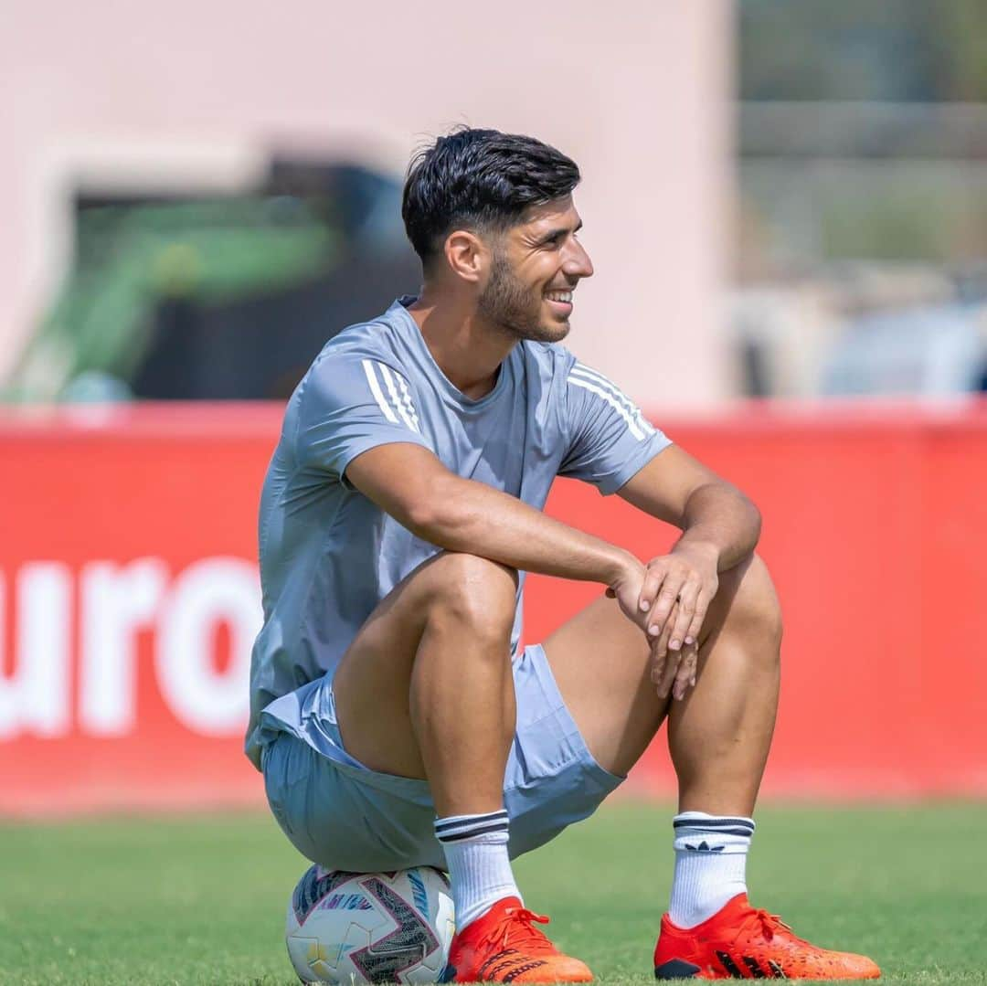 マルコ・アセンシオさんのインスタグラム写真 - (マルコ・アセンシオInstagram)「New season, New challenge ⚽️🔥⚔️」7月16日 19時53分 - marcoasensio10