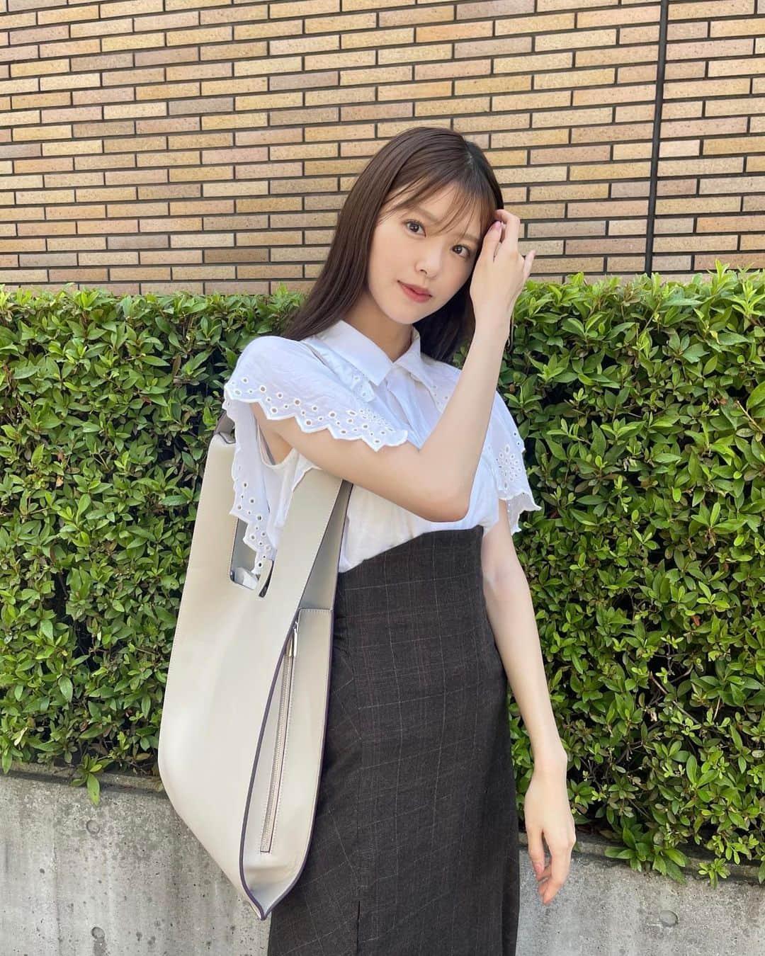 鈴木ゆうかさんのインスタグラム写真 - (鈴木ゆうかInstagram)「.  お洋服🦖 Bag @maison_amala  Tops @casa_fline」7月16日 20時22分 - yuu_pl