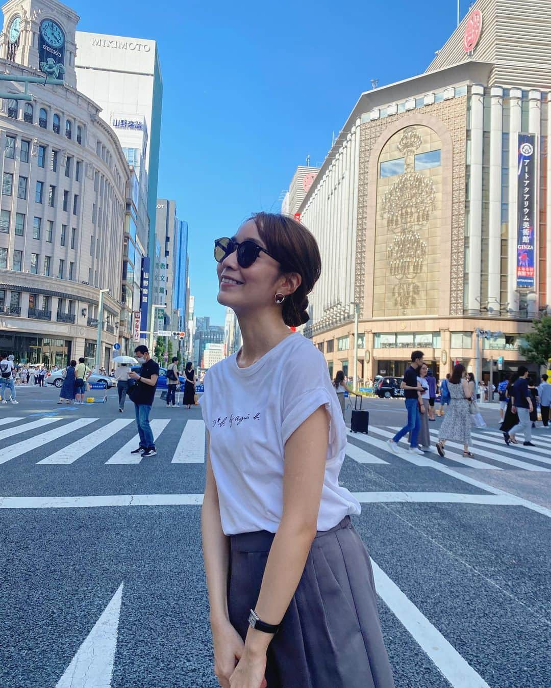 高里絵理奈さんのインスタグラム写真 - (高里絵理奈Instagram)「.   暑すぎやしませんか... すぐカフェとか入っちゃうよね🍹 　 それにしても今日は 母校が全国1番乗りで甲子園出場を決めてくれまして 嬉しい日でした⚾️ 　 夏が楽しくなるな〜〜🌞 　  #ちばりよー沖尚ナイン #歩行者天国」7月16日 20時24分 - erina__takazato