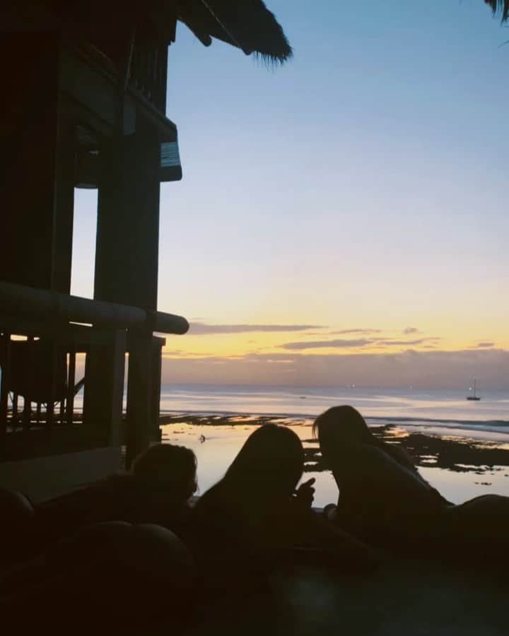 harunaのインスタグラム：「Good memories 🌥」
