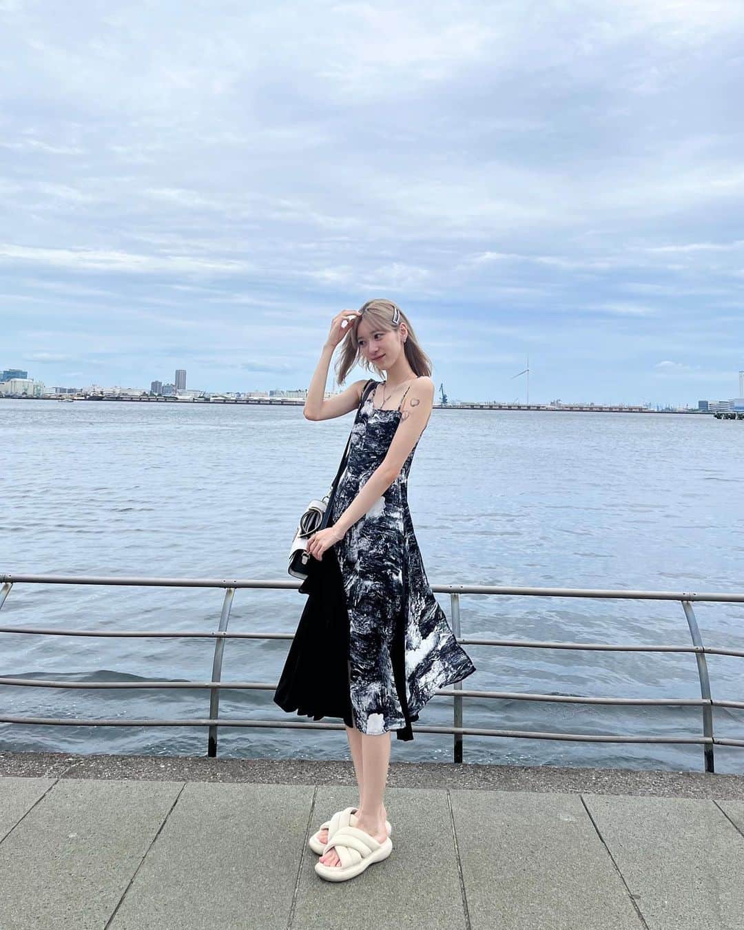 夏目璃乃のインスタグラム：「🫧🪸🐬 ˜˷」