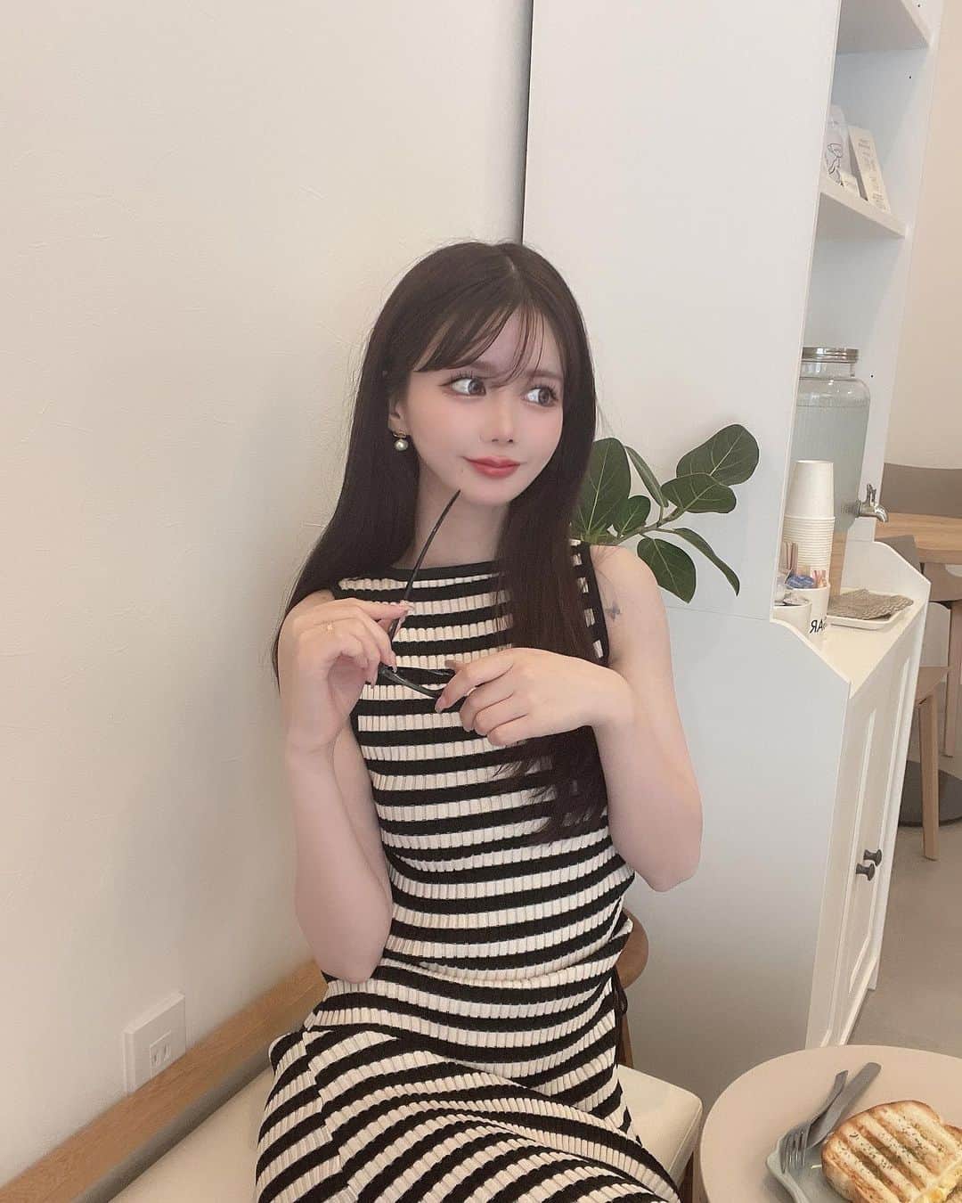 MISAのインスタグラム：「前髪順調🐰💕」