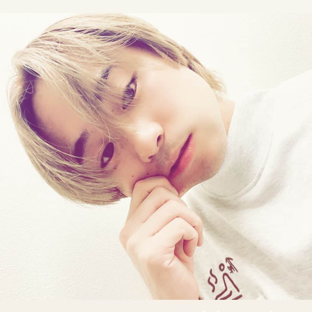 櫻井友朗（岡田桜井）さんのインスタグラム写真 - (櫻井友朗（岡田桜井）Instagram)「ぷにぷにほっぺ」7月16日 20時49分 - tomorrow0808