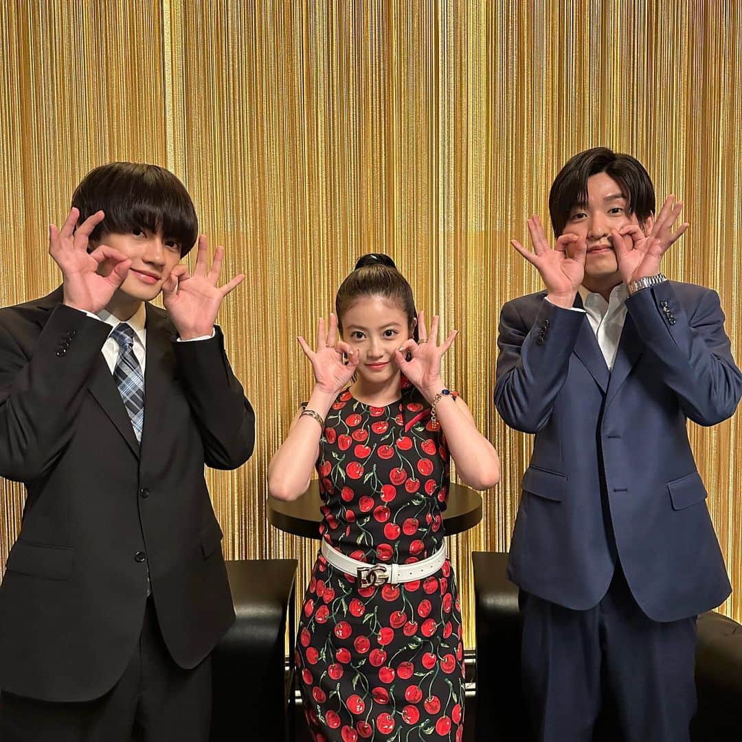 のインスタグラム：「.  【📸】  #チェリーちゃんたち🍒  #目黒蓮 (#SnowMan ) #佐野勇斗 #今田美桜 #トリリオンゲーム💸 #第2話は7月21日よる10時🕙」