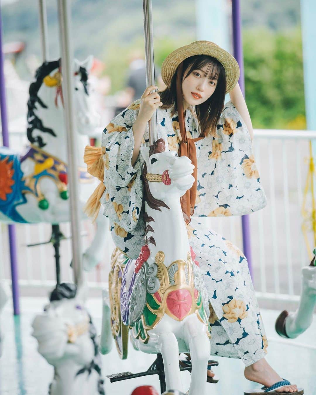 柚木ふゆのインスタグラム：「・ ・ ・ 遊園地デート🎡 ・ ・ ・ photo by kj さん ・ ・ ・ ・ ・ ・ ・ ・ ・ ・ ・ ・ ・ #instaphoto #portrait #portraitphotography #photo #photography #model #film #camera #japan #japanesegirl #girl #ポートレート #ポートレートモデル #被写体 #被写体モデル #浴衣女子 #サロンモデル #カメラ女子 #カメラ好きな人と繋がりたい #遊園地デート #浴衣 #浴衣ヘアアレンジ #makeup #人像攝影 #人物攝影 #模特 #攝影 #遊園地 #遊園地コーデ #浴衣デート」