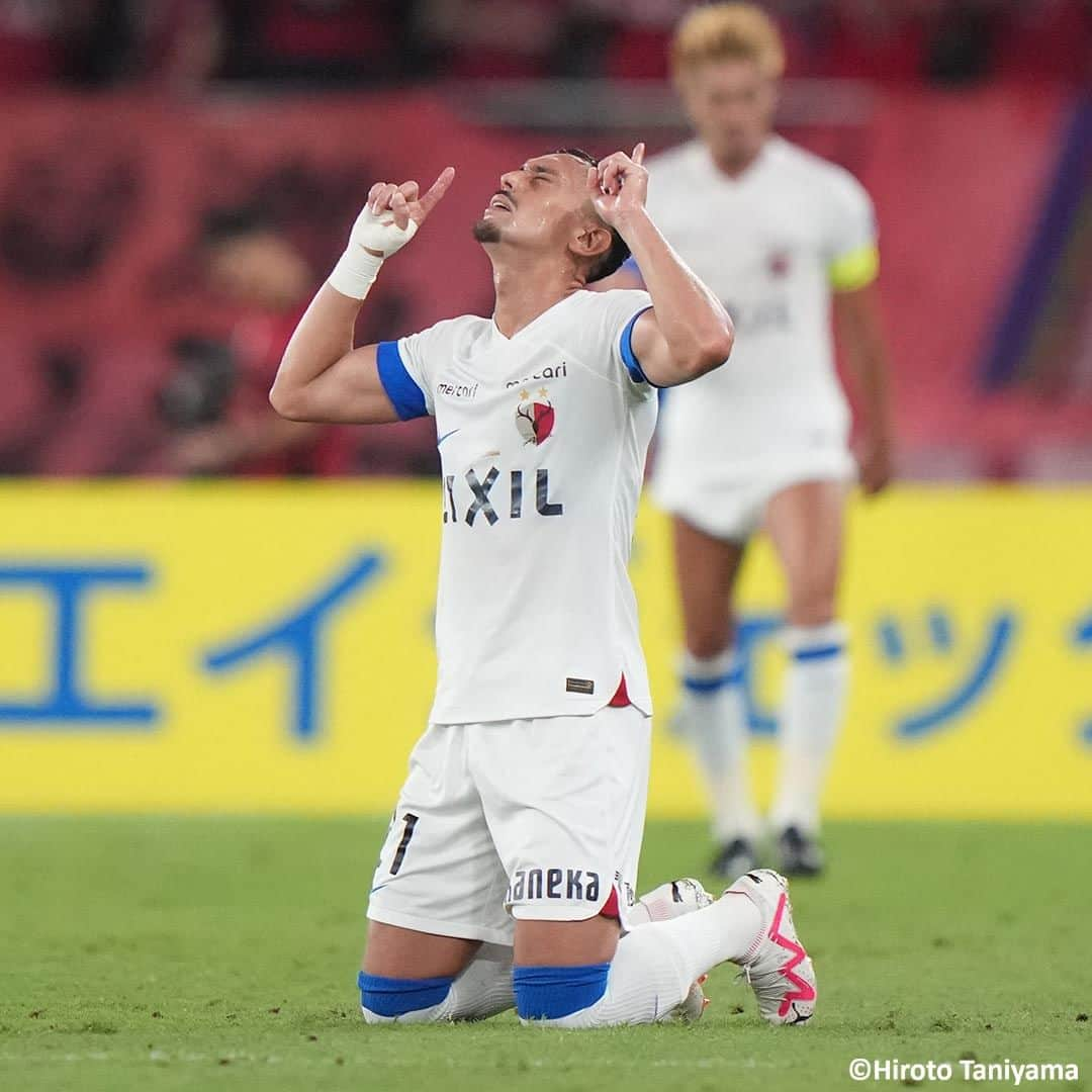 Goal Japanさんのインスタグラム写真 - (Goal JapanInstagram)「🔴 #鹿島アントラーズ が逆転勝利！🦌 FC東京に先制許すも、#鈴木優磨 と #垣田裕暉 のゴールで前半のうちに逆転！54分には #ディエゴピトゥカ が強烈なミドルシュートを沈め、3-1でリーグ戦 4試合ぶりの勝利を挙げた。(Photo: Hiroto Taniyama)  #soccer #football #meijiyasudaseimeijleague #jleague #kashimaantles #antlers #サッカー #フットボール #明治安田生命Jリーグ #Jリーグ #⚽」7月16日 21時10分 - goaljapan