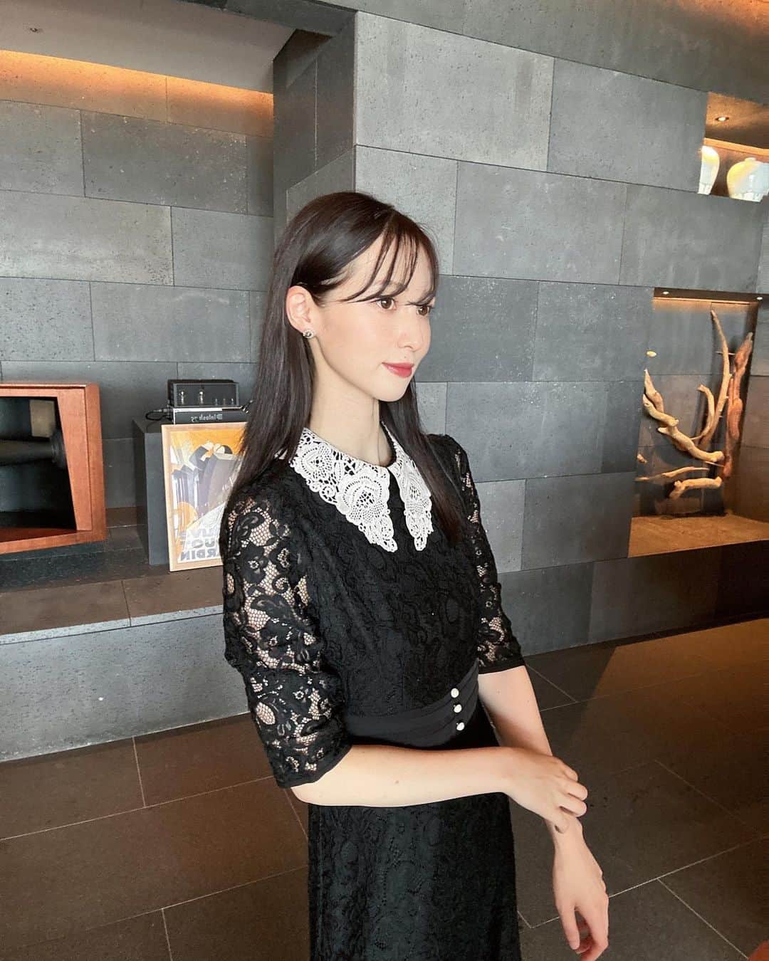 のインスタグラム：「. . 昨日のストーリーで気付いてる方も 何人かいましたが(さすが🍣) 息子のお誕生日のお祝いで 家族で大分県に来ています👶🏻 . ワンピースは @leja__official ♡ . #leja#ootd#baby#birthday  #大分#誕生日#1歳誕生日#男の子ママ  #口唇ヘルペスできた . エクステは @noboru_paris さん 馴染みすぎて誰にも気付かれないです🤭笑 いつもありがとうございます🙇🏻‍♀️ . .」